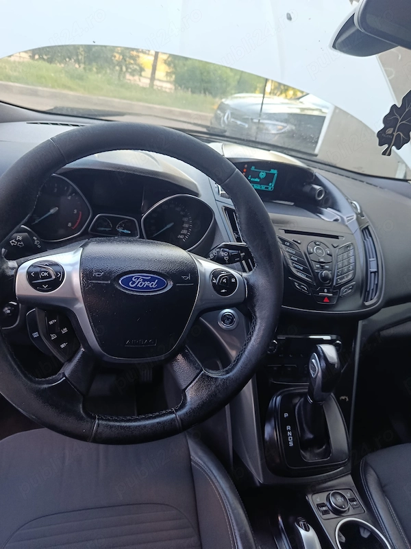 FORD Kuga 2015 — imagine 2
