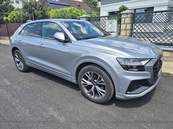 Audi Q8 3.0 Diesel V6 286 cp 130 000 km fab oct 2021