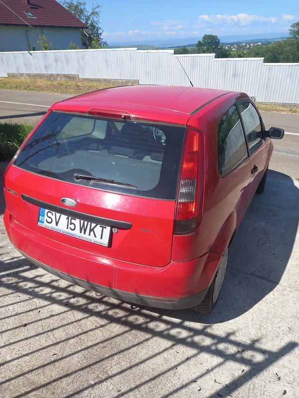 FORD Fiesta 2003 — imagine 2