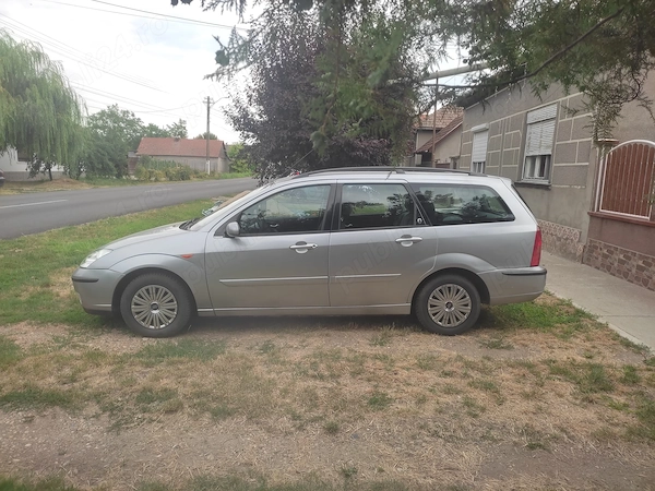 FORD Focus 2003 — imagine 3