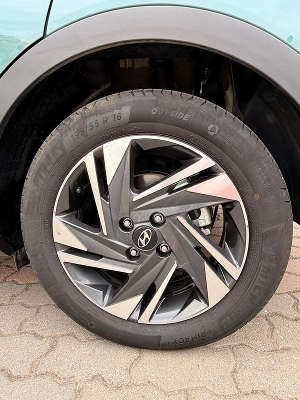 HYUNDAI Bayon 2023 — imagine 9
