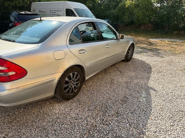 MERCEDES-BENZ E-Class 2005 — imagine 4