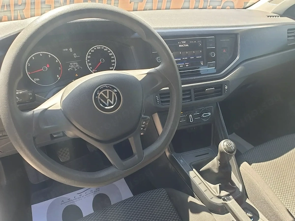 VOLKSWAGEN Polo 2021 — imagine 10