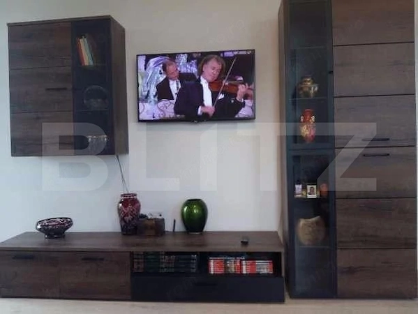Apartament cu 2 camere, 52 mp, 2 garaje, imobil nou, zona strazii Borhanciului — fotografia 2