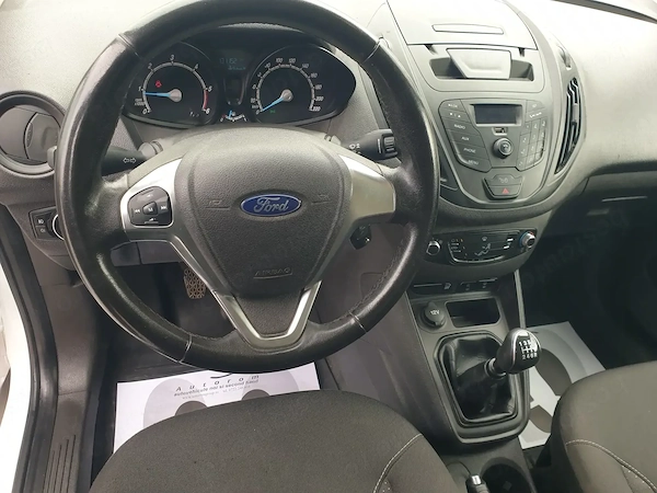 FORD Transit Courier 2021 — imagine 12