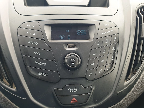 FORD Transit Courier 2021 — imagine 15