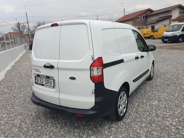 FORD Transit Courier 2021 — imagine 5