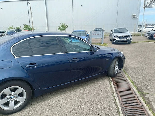 BMW 5 Series 2009 — imagine 3