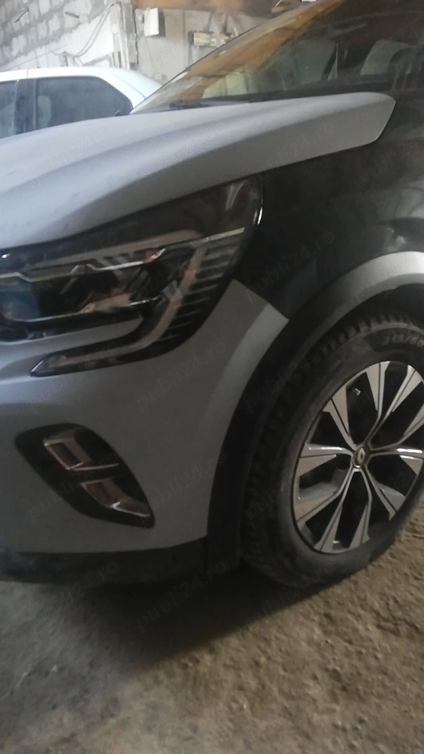 RENAULT Captur 2024 — imagine 3