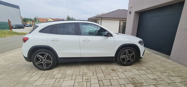 MERCEDES-BENZ GLA 2020 — imagine 3