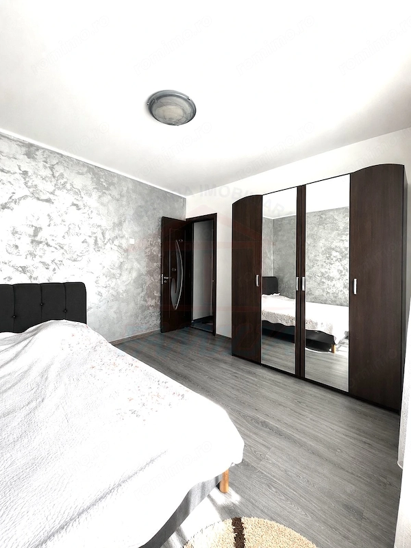 Apartament luminos cu 2 camere, circular, etajul 4, Micro 17, Galați — fotografia 3