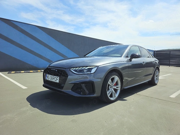 AUDI A4 2024