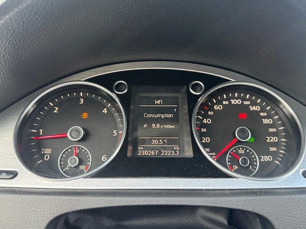 VOLKSWAGEN Passat CC 2009 — imagine 7
