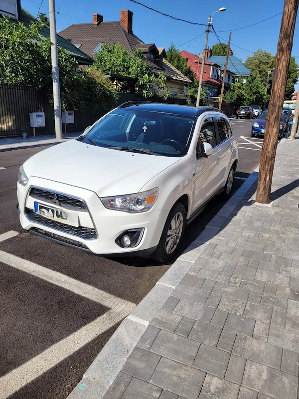 MITSUBISHI ASX
