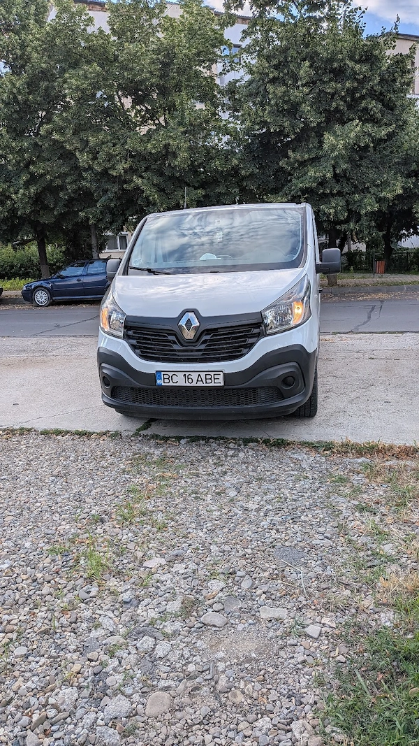 RENAULT Trafic 2018 — imagine 5