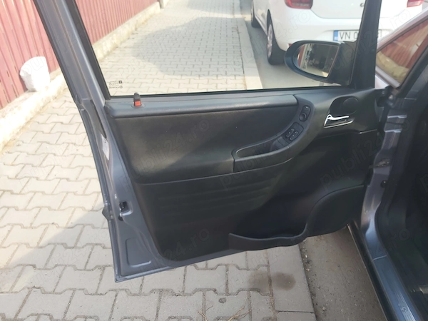 OPEL Zafira 2004 — imagine 2