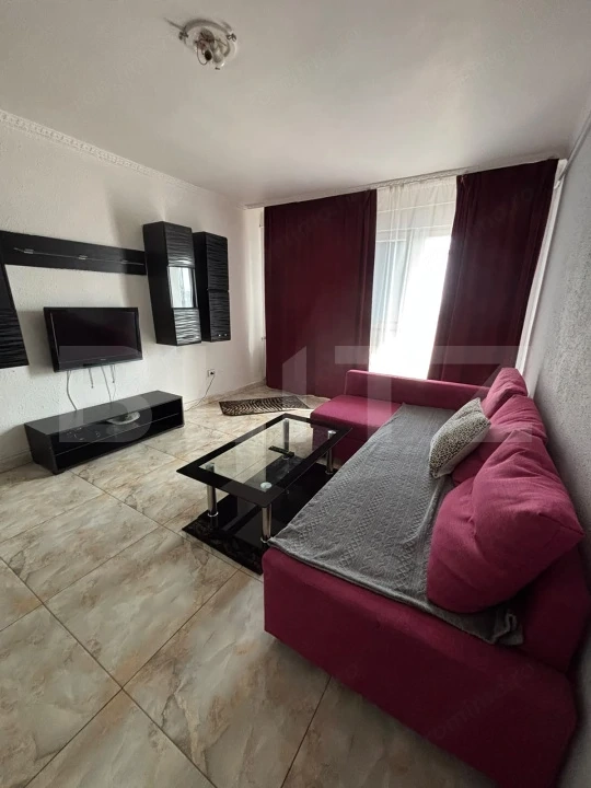 Apartament cu 2 camere, 47 mp, zona Republicii - Casa Rosie — fotografia 1