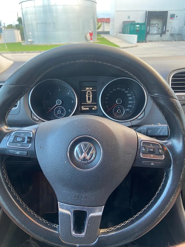 VOLKSWAGEN Golf 2013 — imagine 9