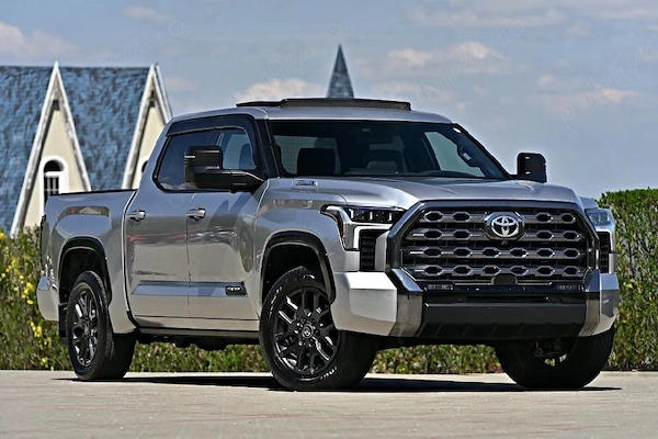 Toyota TUNDRA PLATIMUM
