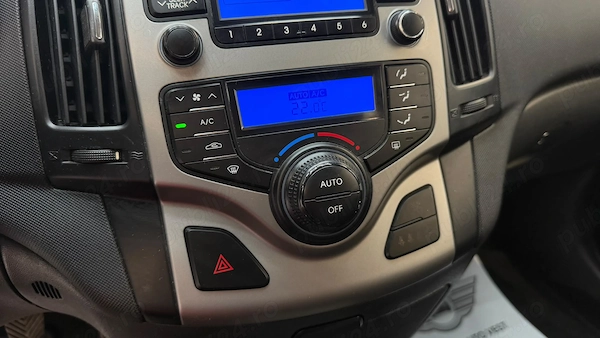 HYUNDAI i30 2011 — imagine 16