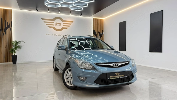 ** Hyundai i30 **