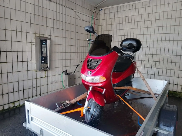 Moped Peugeot elyséo 125ccm 2003