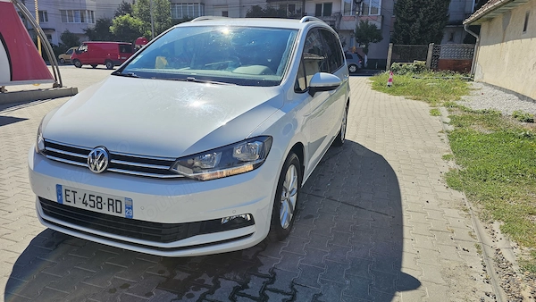 Volkswagen Touran 2018 1.6 TDI manual 6+1 5 locuri
