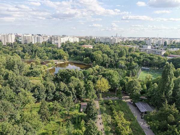 Apartament 3 camere decomandat | 98,15 mp (cu logie) | vedere superbă spre Parcul Morarilor | Metrou — fotografia 1