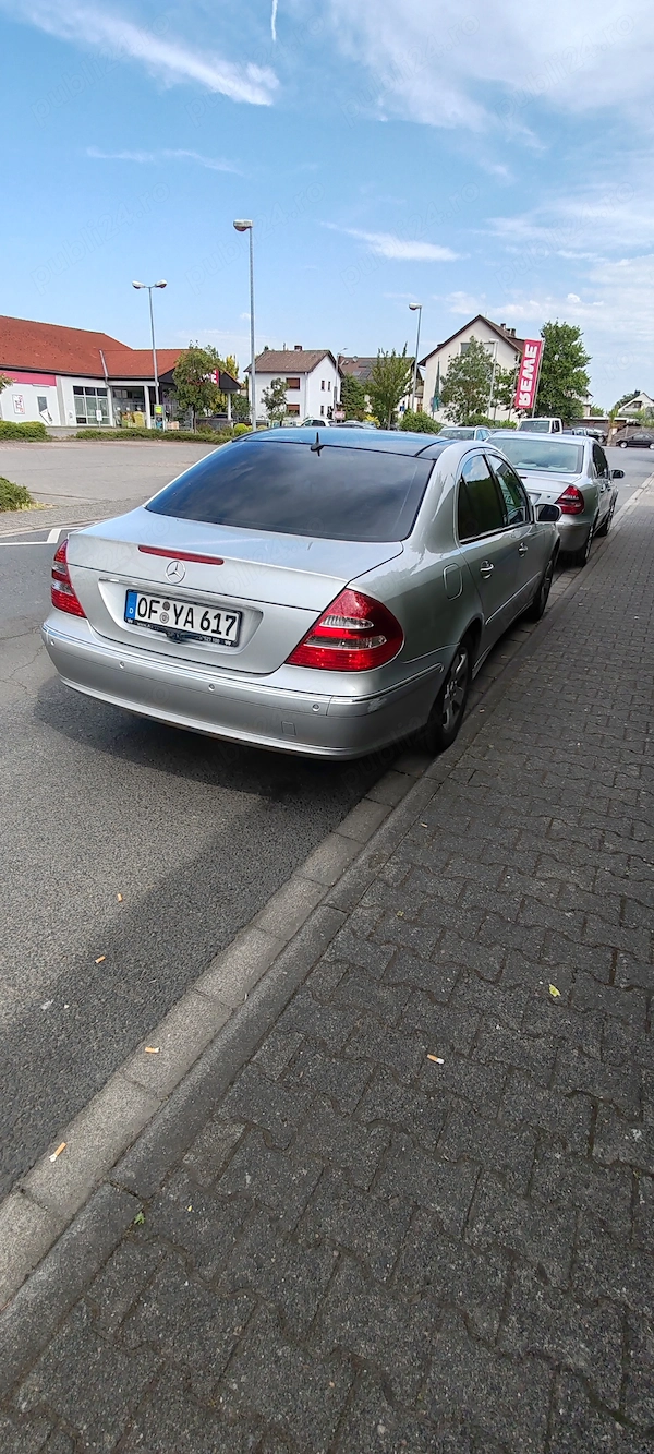 MERCEDES-BENZ E-Class 2005 — imagine 3