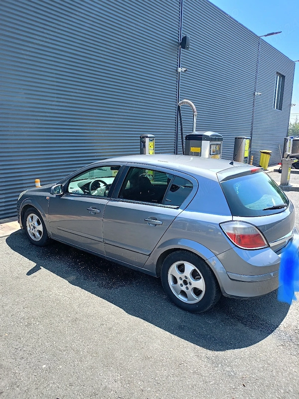OPEL Astra 2004 — imagine 2