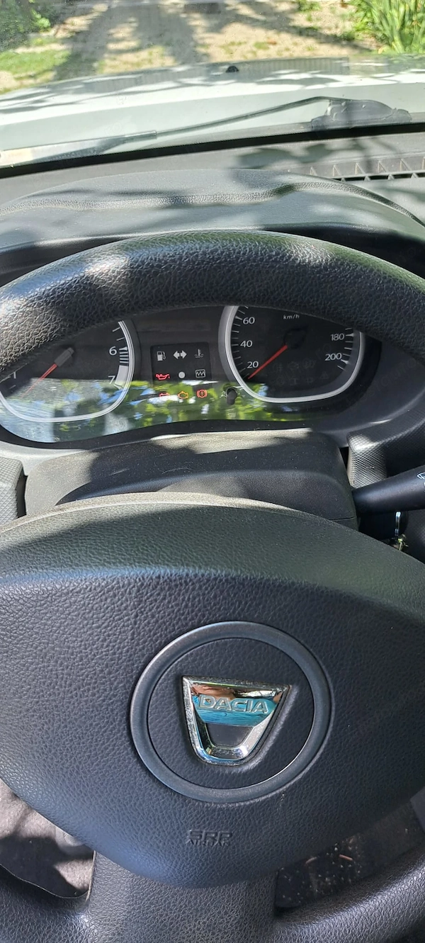 DACIA Duster 2011 — imagine 8
