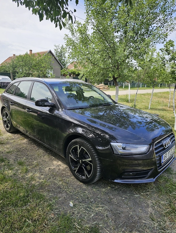 AUDI A4 2012 — imagine 4