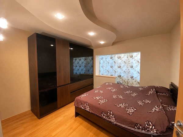 COMISION 0, Apartament 3 Camere, Decomandat, 3 Balcoane, Zona Aradului — fotografia 3