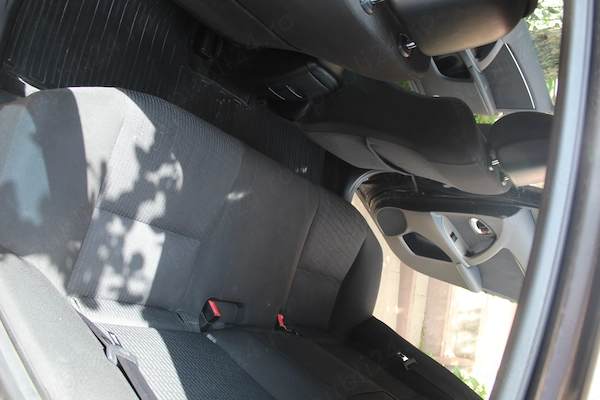 TOYOTA Avensis 2009 — imagine 7