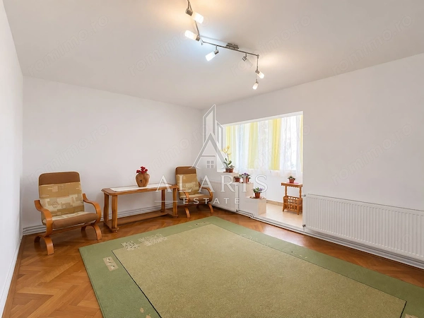 Apartament cu 4 camere, etaj intermediar, zona Bucovina — fotografia 1