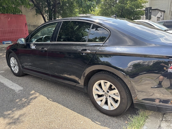 VOLKSWAGEN Passat 2021 — imagine 8