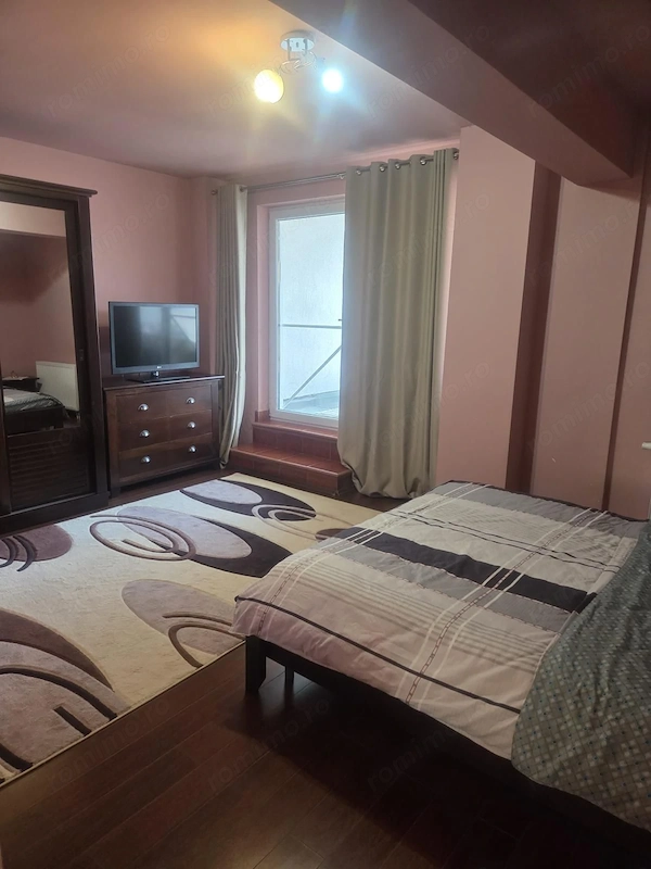 Spre inchiriere, apartament 3 camere + loc de parcare, Str. Muntenia — fotografia 3