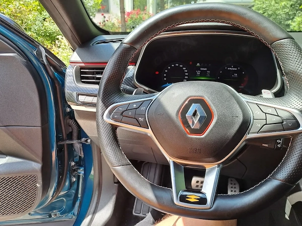 RENAULT Arkana 2023 — imagine 10