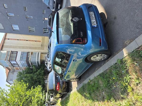 VOLKSWAGEN Up 2018 — imagine 3