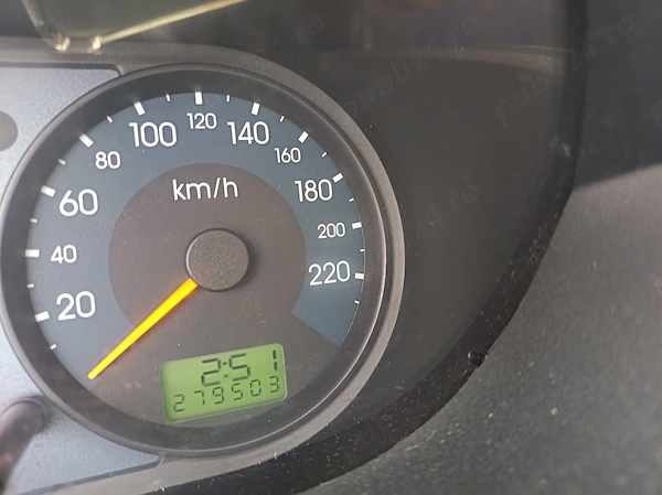 FORD Fiesta 2002 — imagine 4