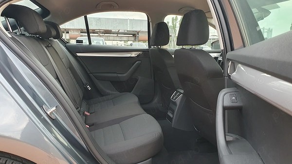 SKODA Octavia 2014 — imagine 10