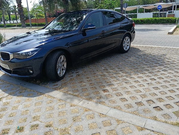 se vinde BMW 318 GT