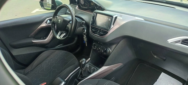 PEUGEOT 2008 2015 — imagine 10