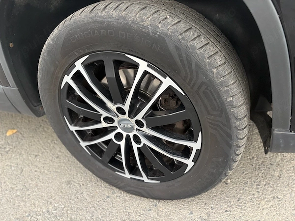 VOLKSWAGEN Tiguan 2009 — imagine 9