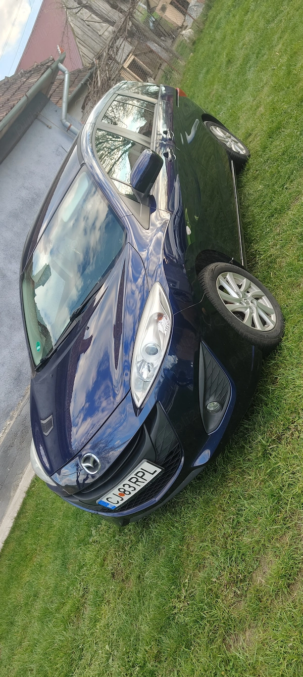 MAZDA 5 2011 — imagine 2