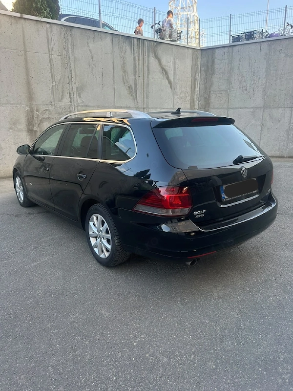 VOLKSWAGEN Golf 2011 — imagine 4