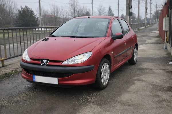 PEUGEOT 206