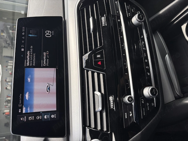 BMW 5 Series 2020 — imagine 8