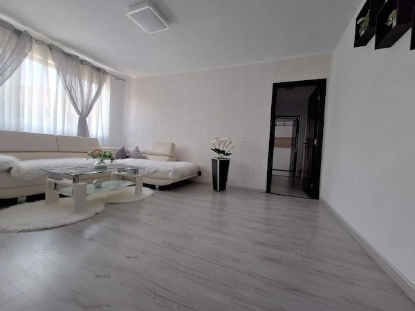 Apartament 3 camere - renovat complet - mobilat si utilat - Spitalul Judetean — fotografia 3