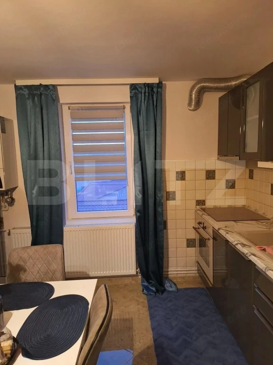 Apartament 2 camere, 57 mp, renovat, zona Târnăveni — fotografia 3